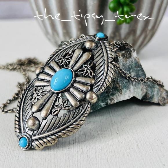 American Eagle Southwestern Faux Turquoise Necklace